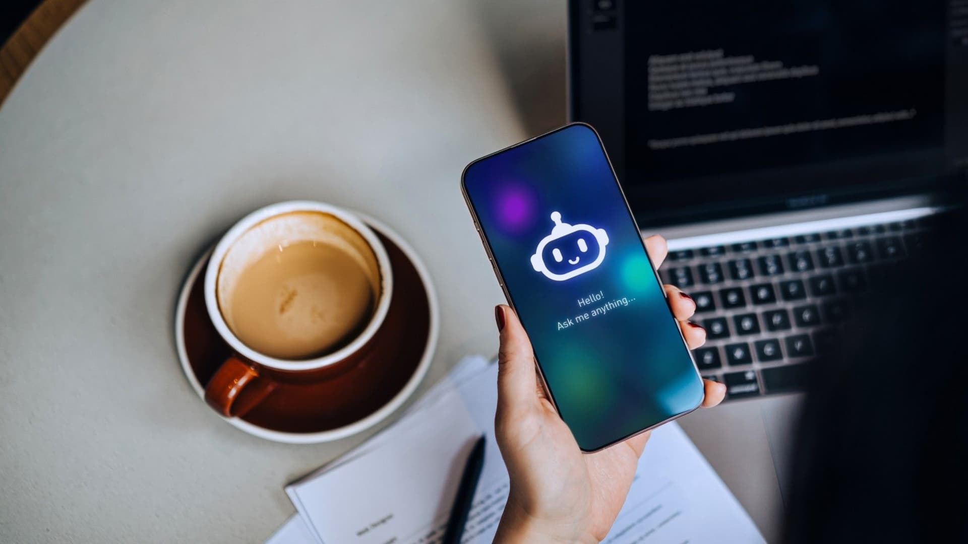 Study Finds AI Flattery Encourages Risky Decisions