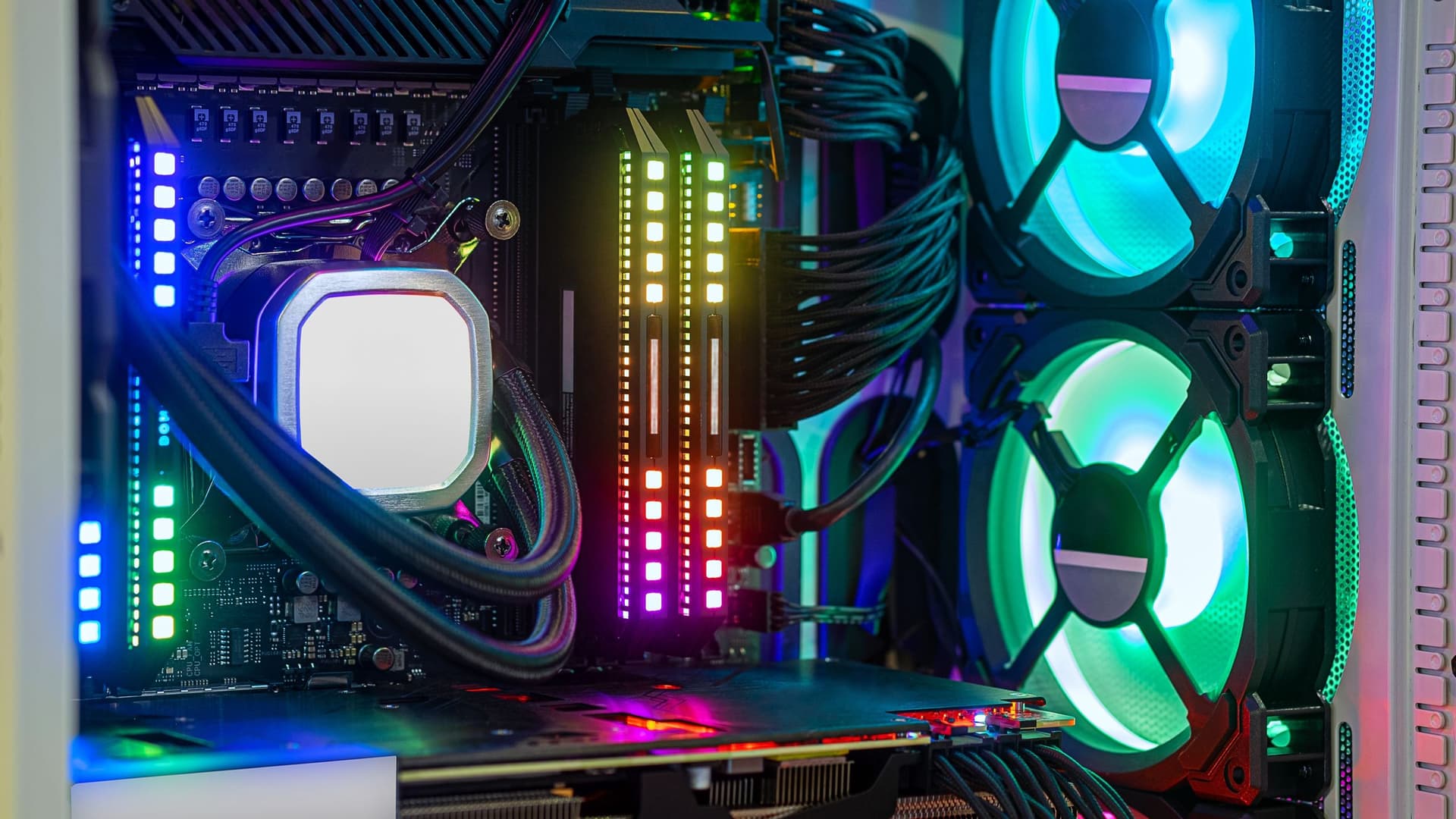 Puget Systems Releases 2025 Component Reliability Report