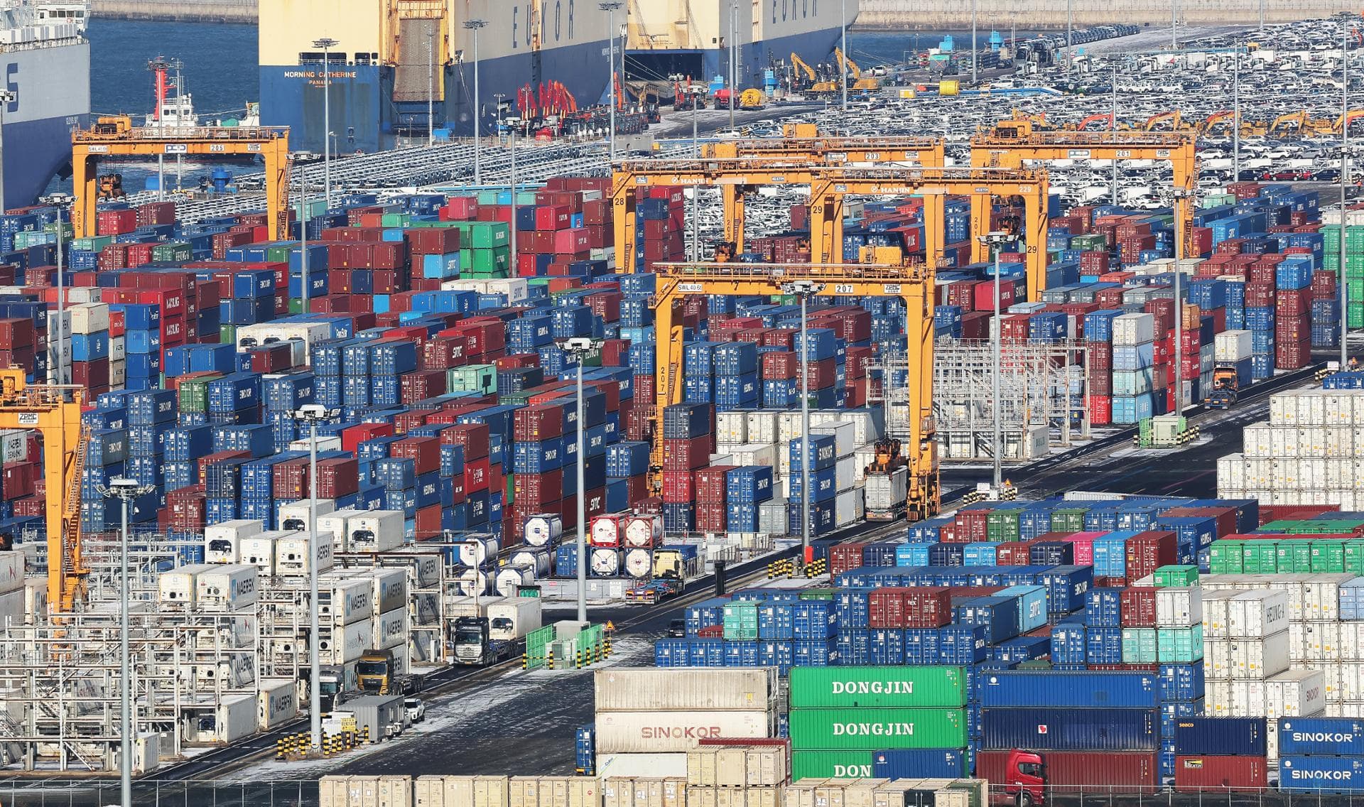 South Korea Signals Economic Recovery Driven by Exports