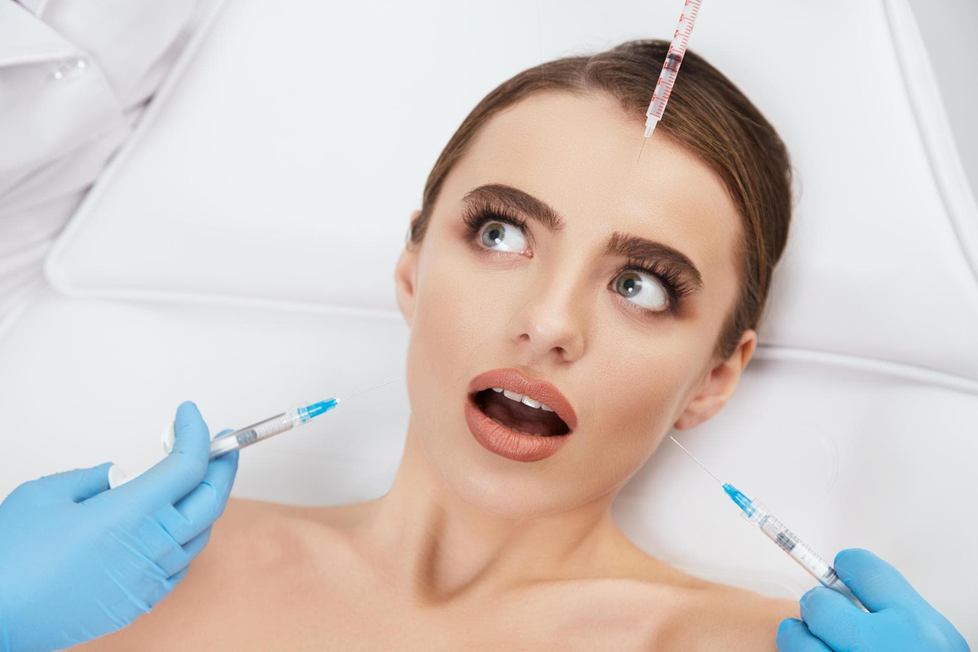 Foreigners Navigate Korean Clinics For Skin Treatment