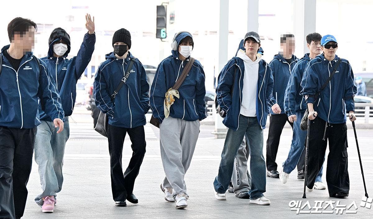 BTS Visits NYC Gomtang Restaurant Hotspot