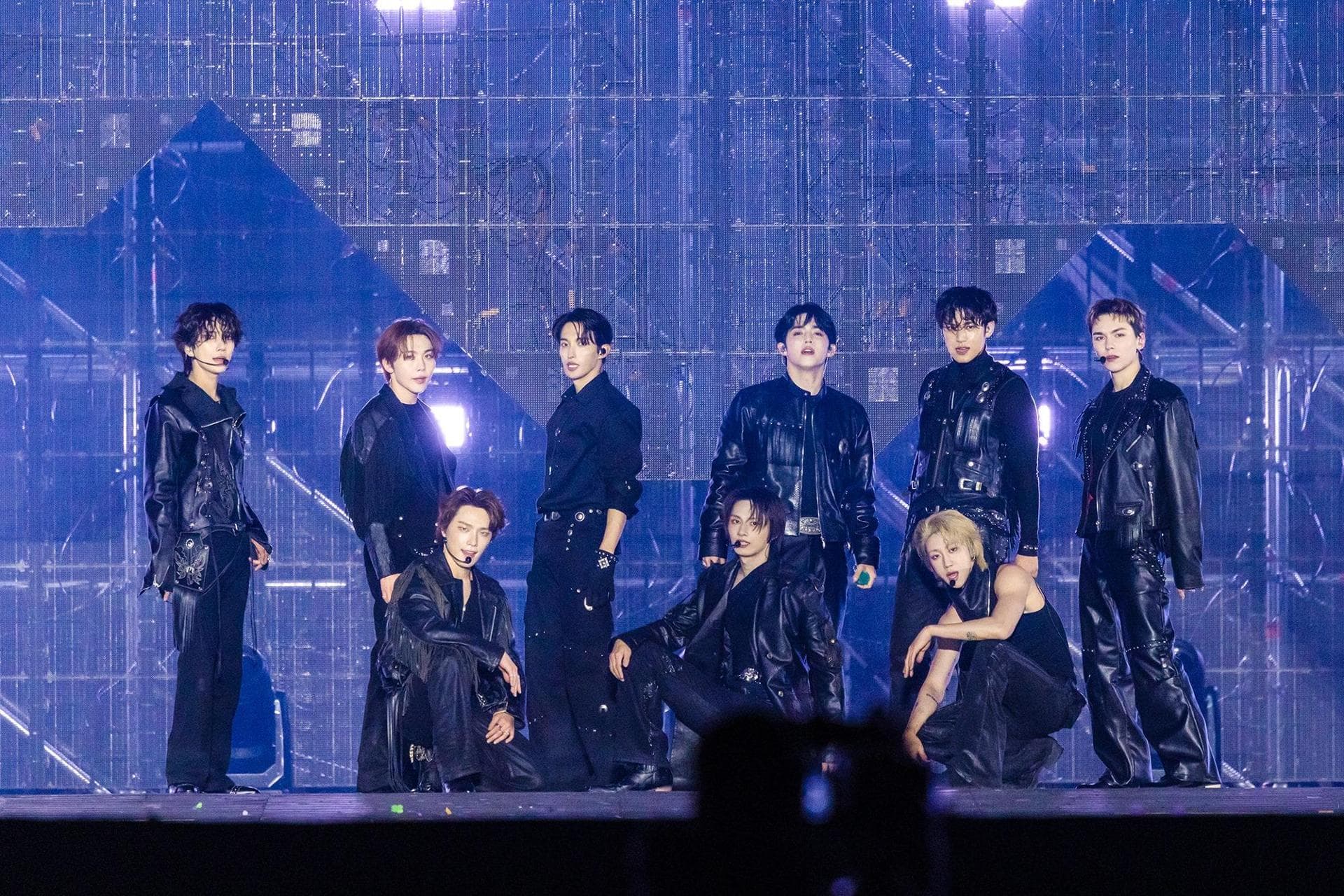 Seventeen Renews Contracts With All Members