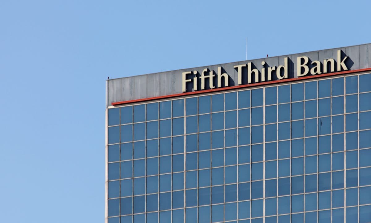 Fifth Third Merges With Comerica Creating Superregional Bank
