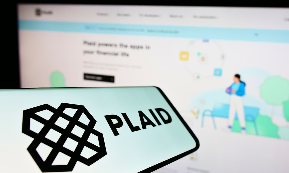 Plaid Raises Funding, Reaches $8 Billion Valuation