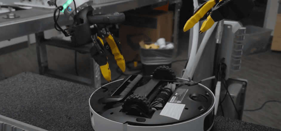 Generalist Releases GEN-1 Robotic Foundation Model