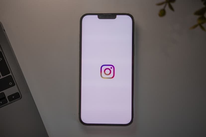 Meta Tests AI-Powered Shopping Experience With One-Tap Checkout