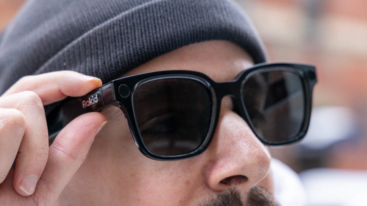 Students Rent AI Smart Glasses To Cheat Exams