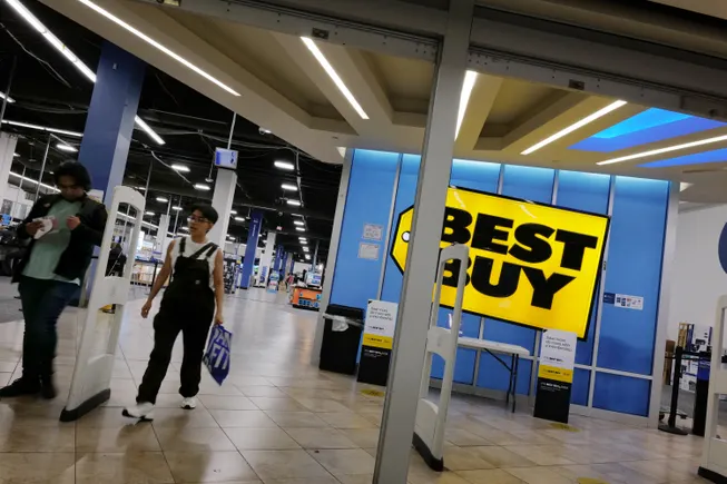 Best Buy Expands AI Partnerships For Discovery