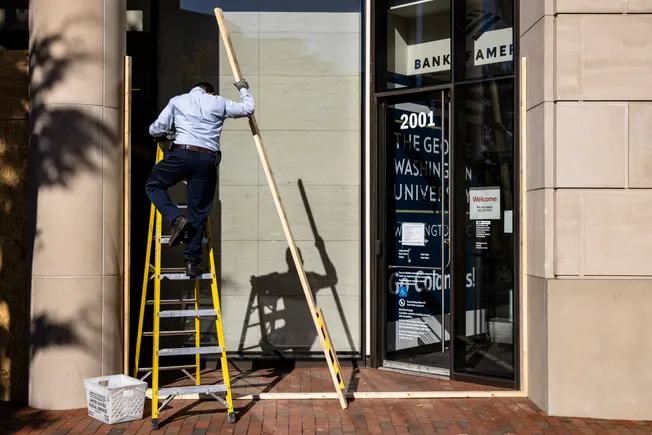 Workers Reject Traditional Career Ladder For Portfolios