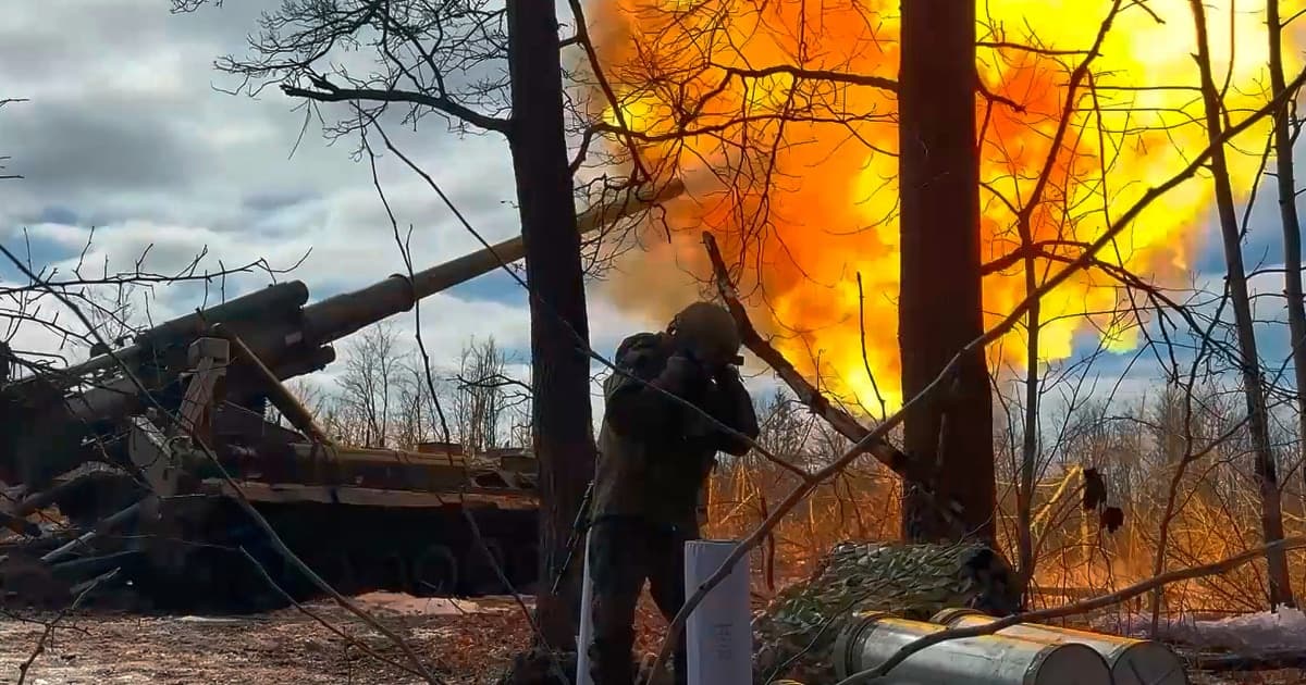 Russia Advances Spring Offensive Against Ukraine Positions