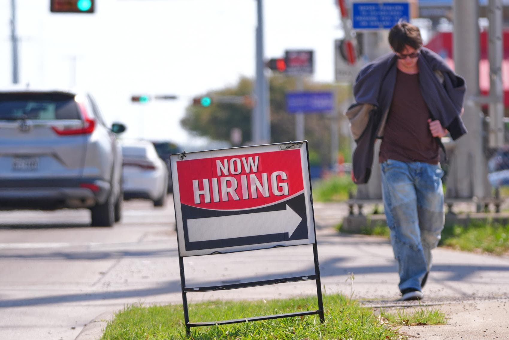 U.S. Job Openings Fall To 6.9 Million