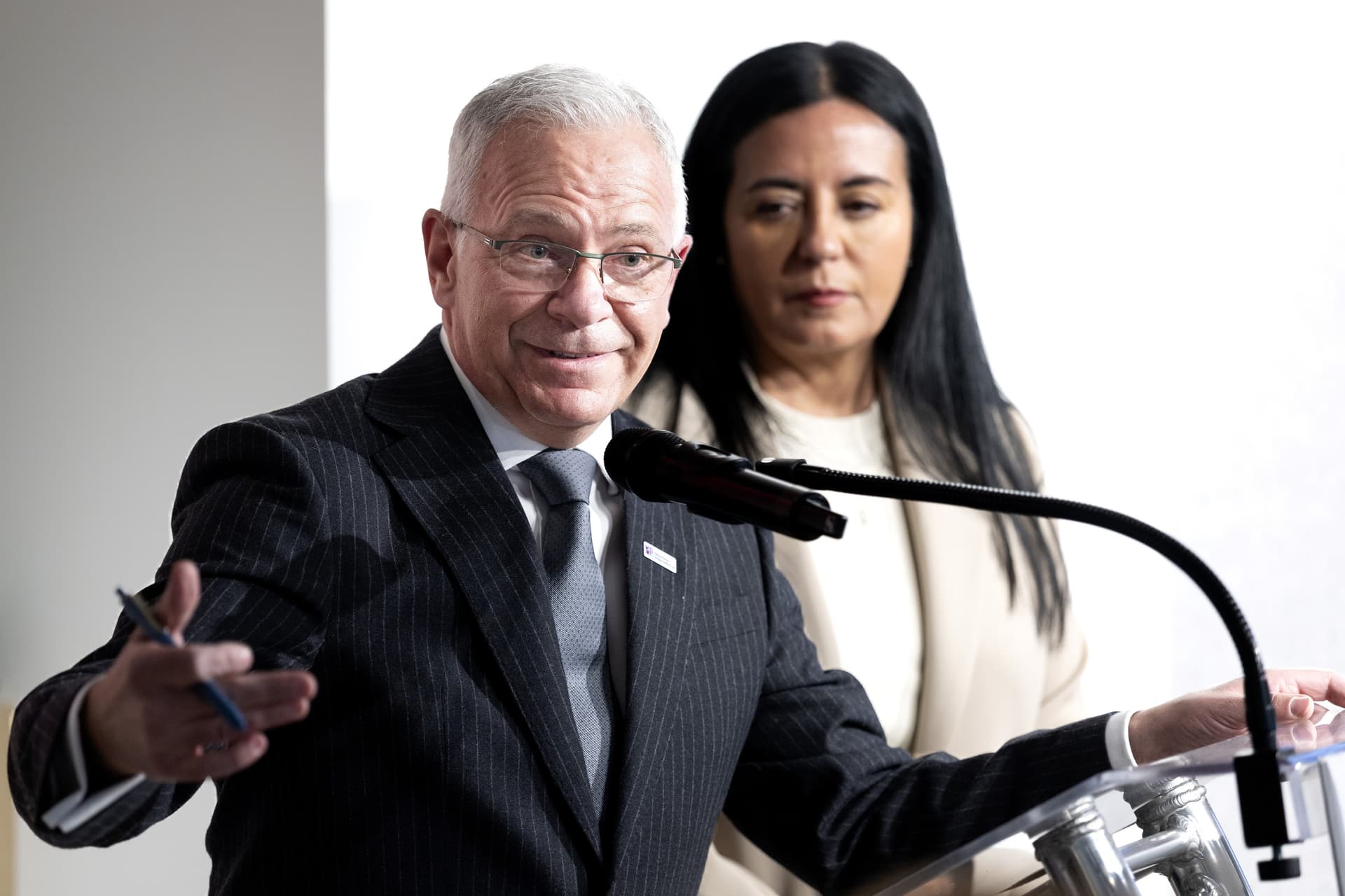 Montreal Attracts $2.63 Billion Despite Tariffs