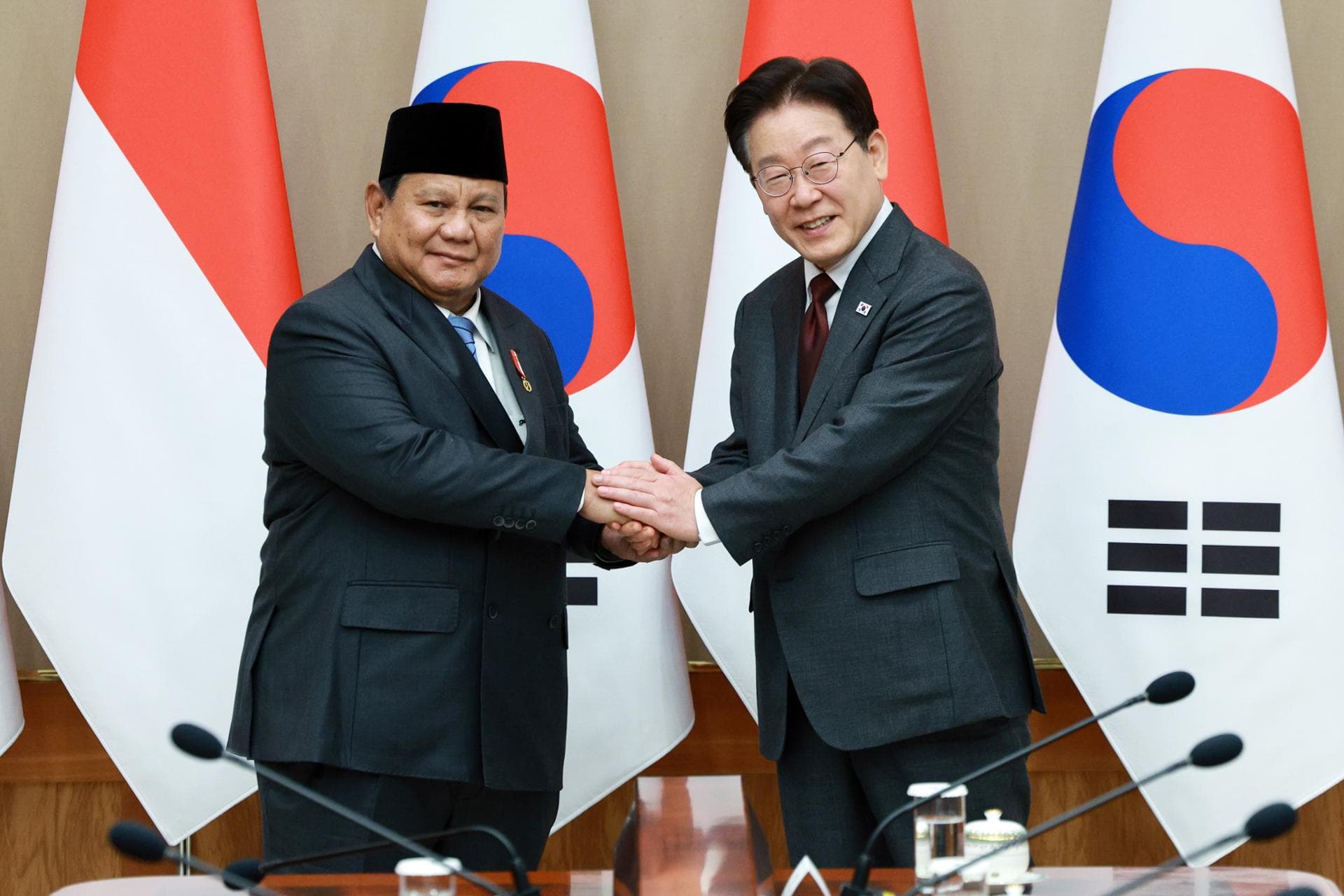 Korean and Indonesian Leaders Discuss Bilateral Cooperation