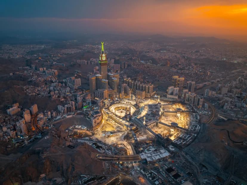 Saudi Arabia Expands Umrah Economy Despite Disruption