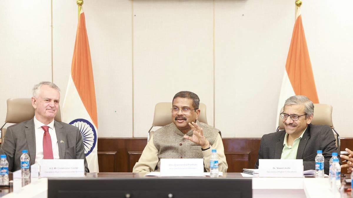 Education Minister Urges Canadian Universities To Establish Campuses