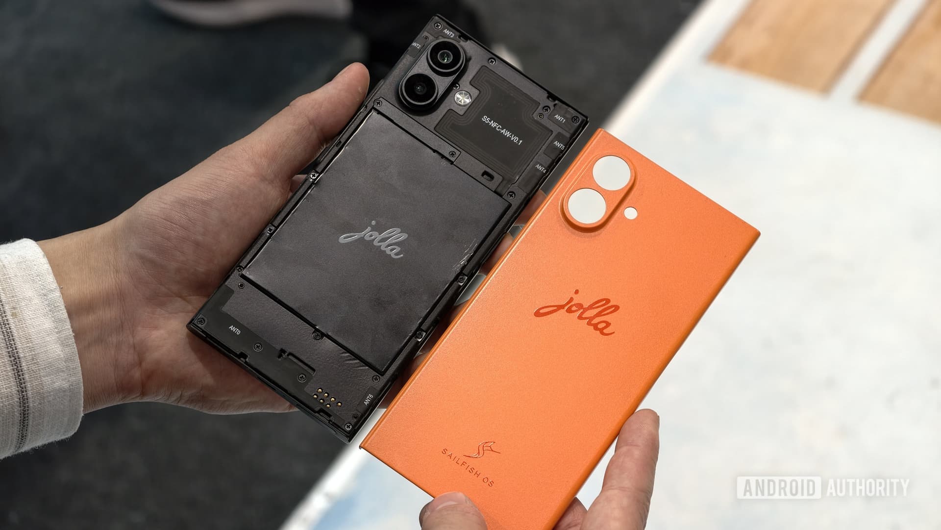 Jolla Releases 2026 Phone Running Sailfish OS